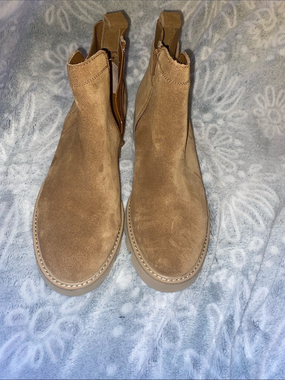 White Mountain Tan Suede/Leather Glassie Ankle Boots
